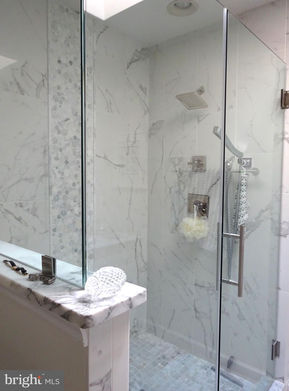 SIGNAL HILL - Residential