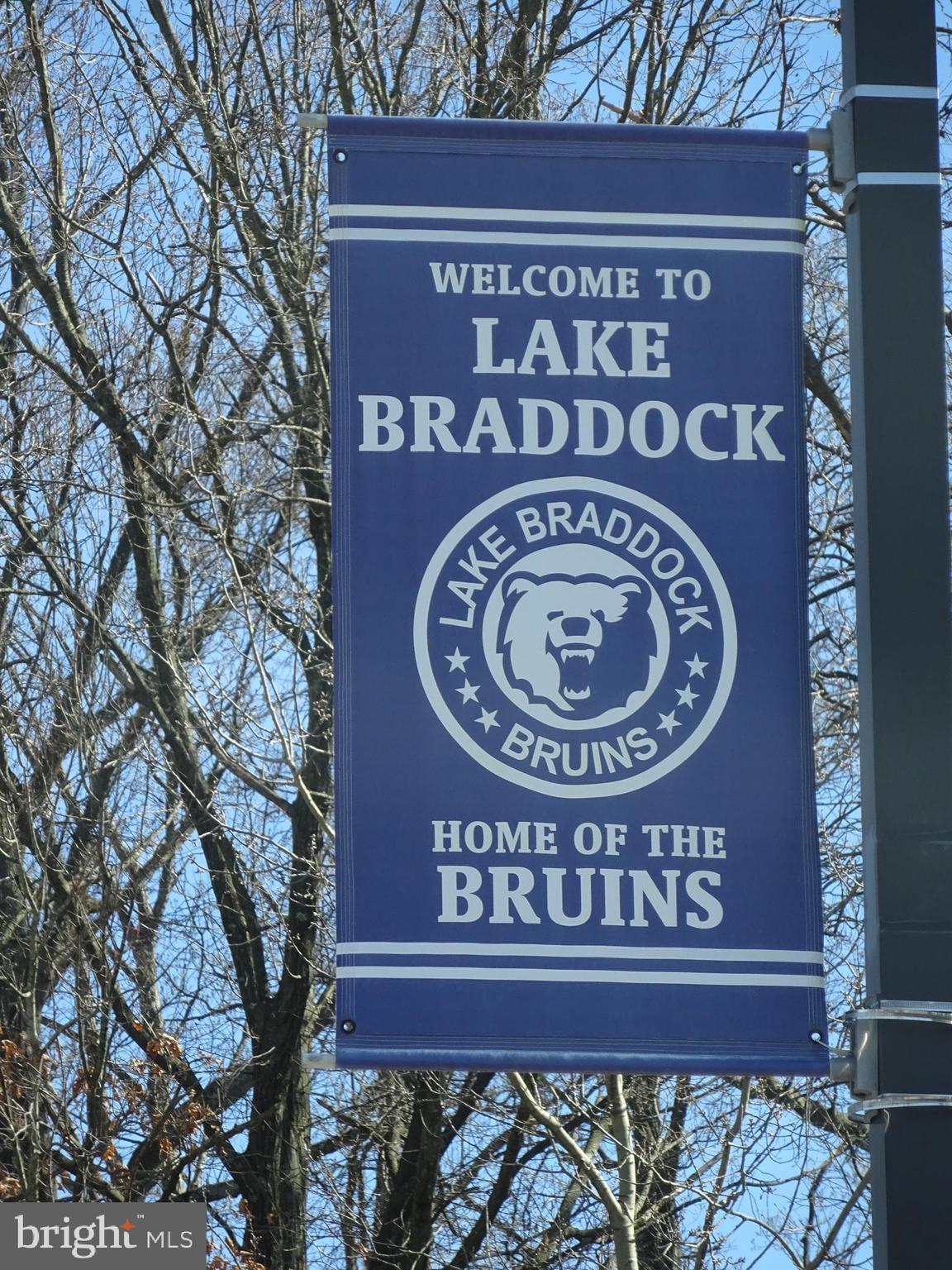 SIGNAL HILL - Residential