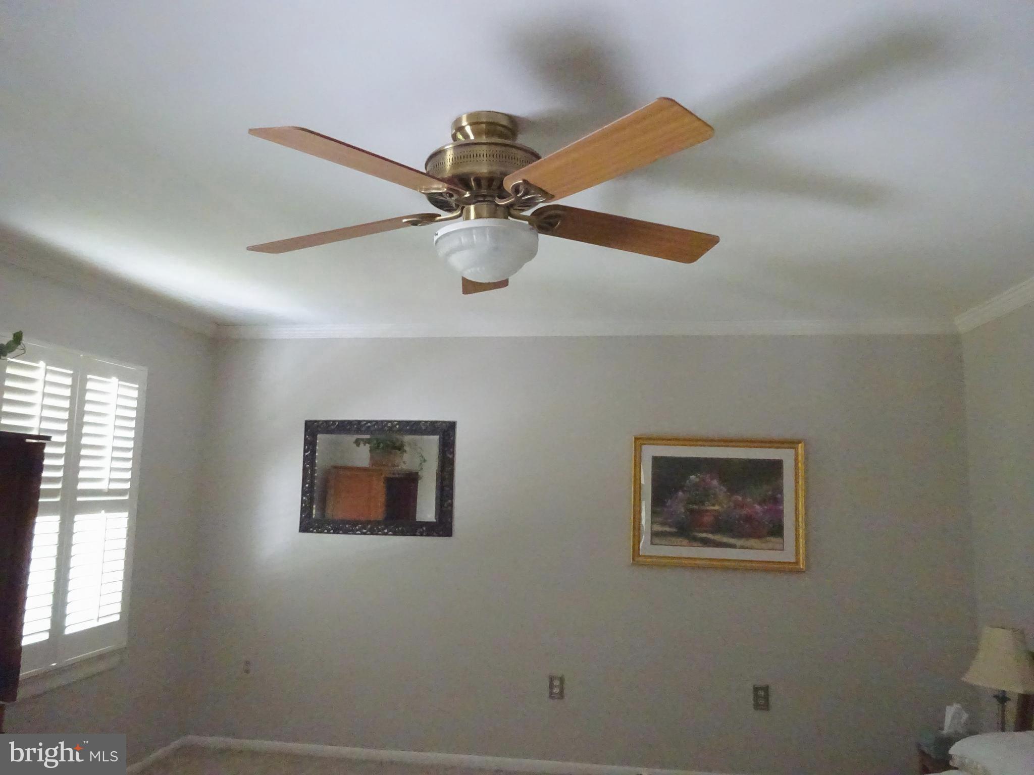 SIGNAL HILL - Residential