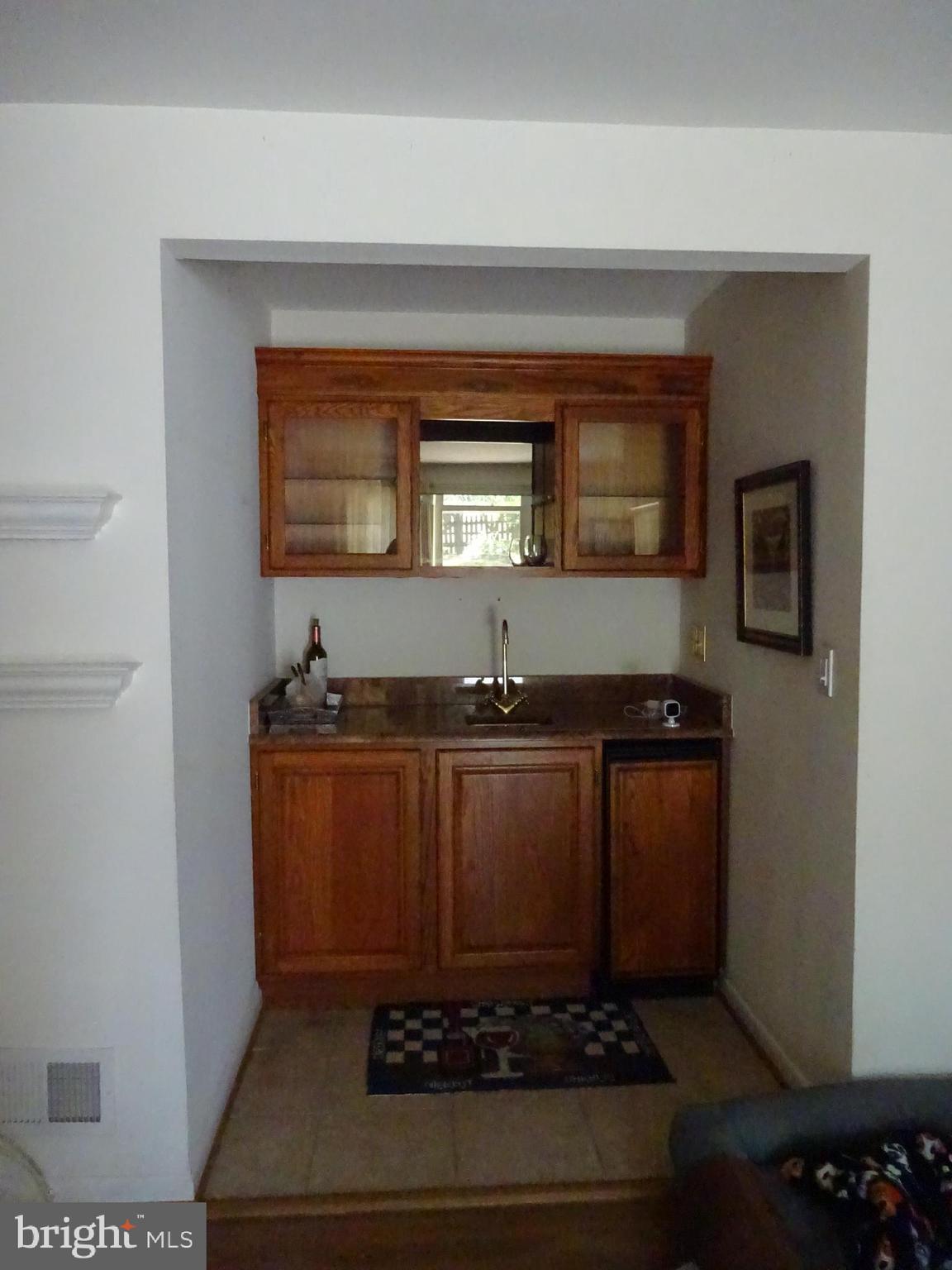 SIGNAL HILL - Residential