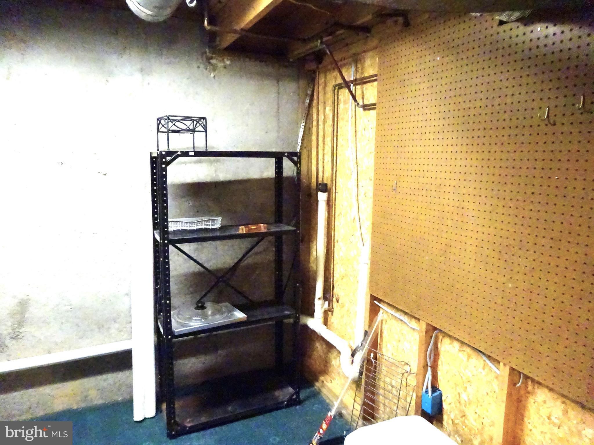 SIGNAL HILL - Residential