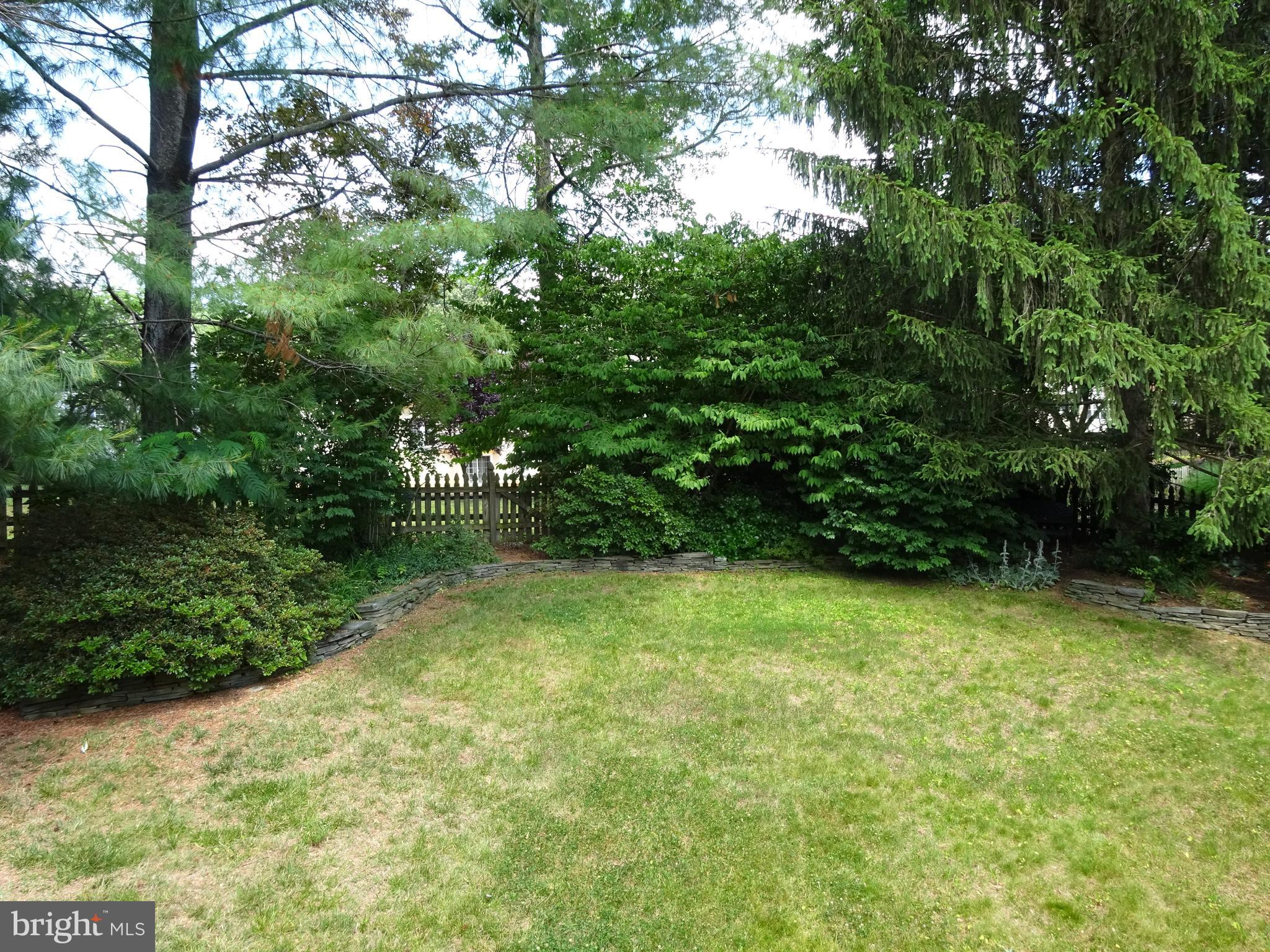 SIGNAL HILL - Residential