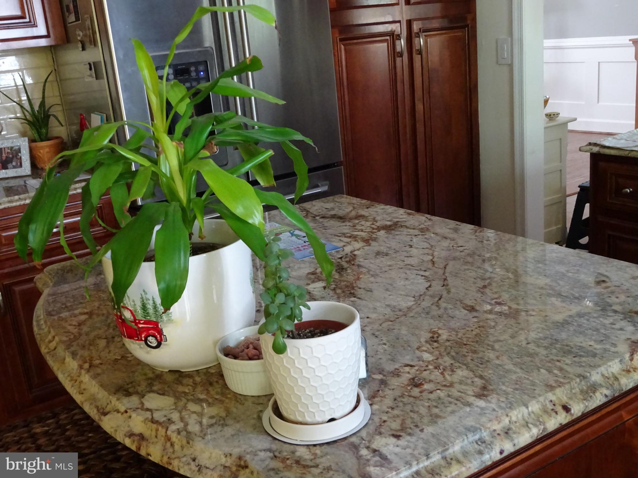 SIGNAL HILL - Residential