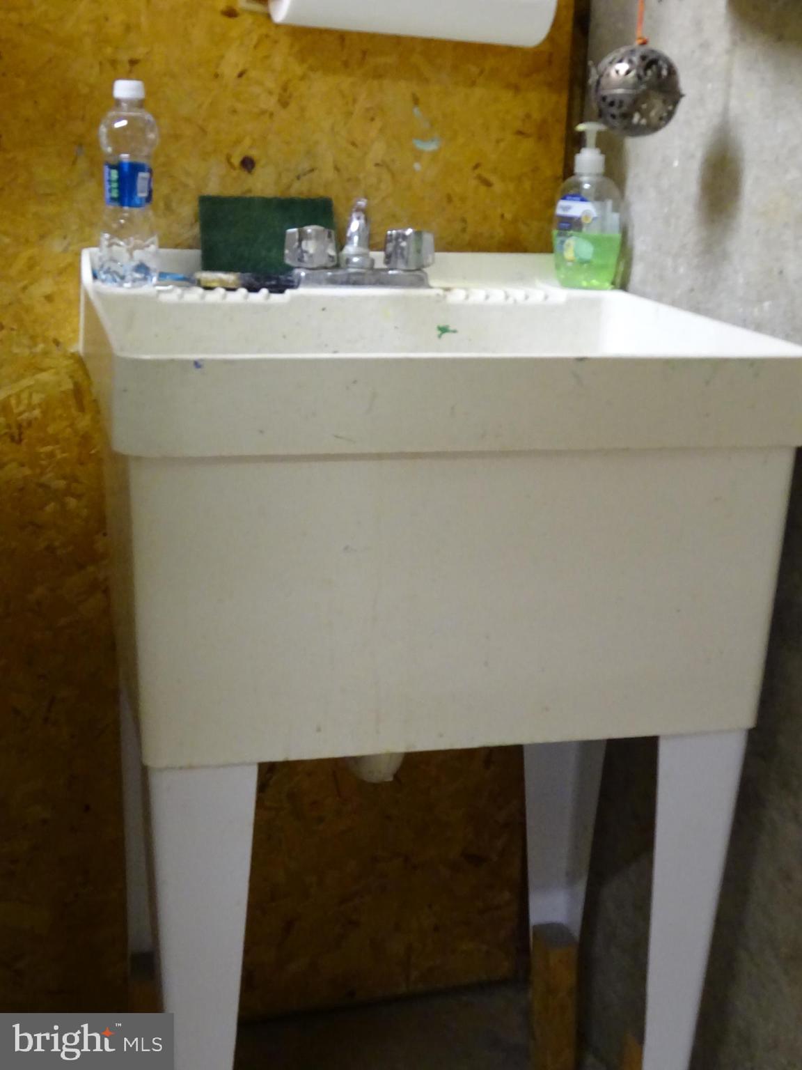 SIGNAL HILL - Residential