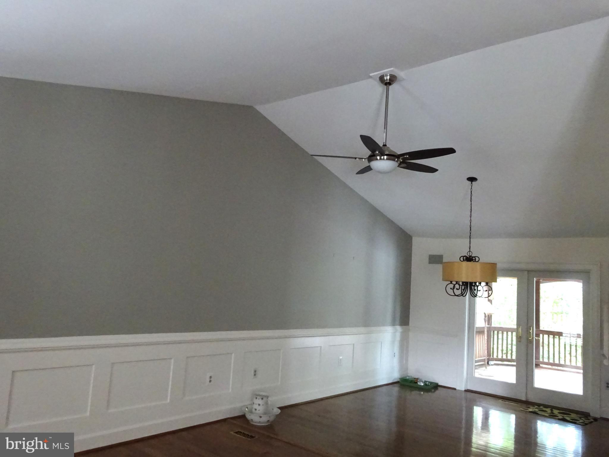 SIGNAL HILL - Residential