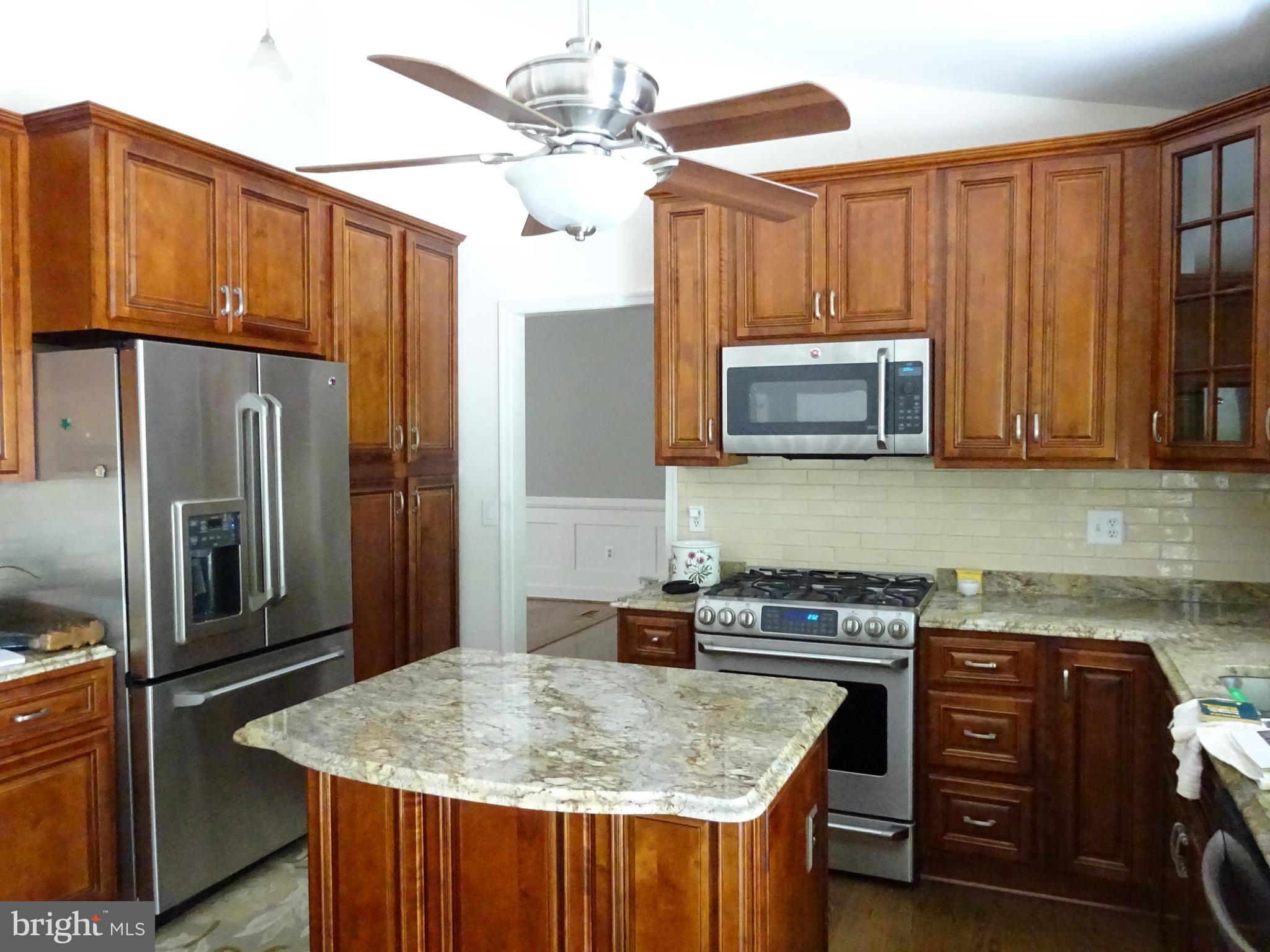 SIGNAL HILL - Residential