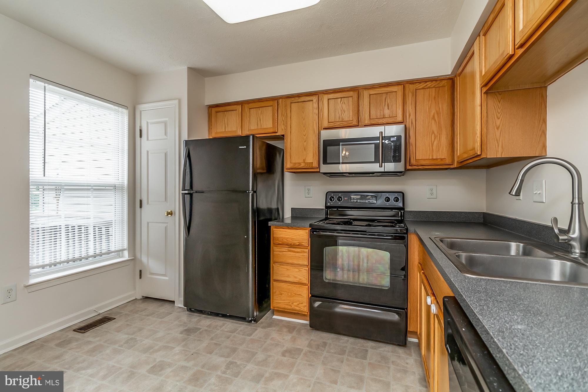 BALDWIN MANOR - Residential