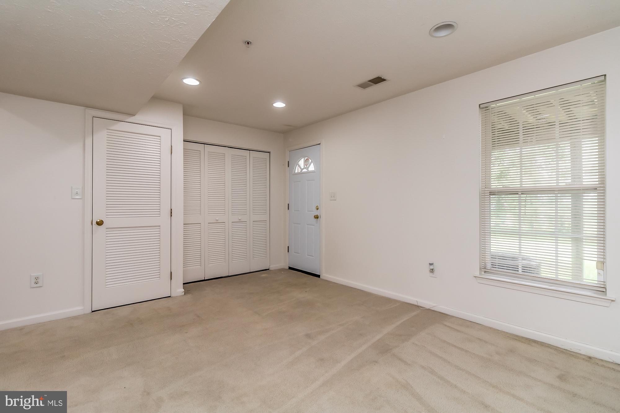 BALDWIN MANOR - Residential