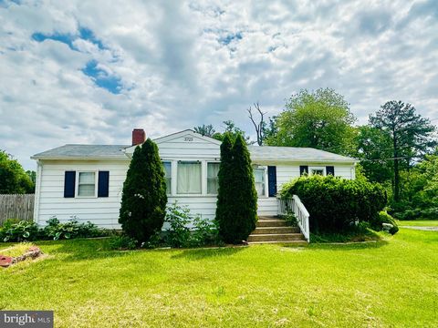 3723 W OX ROAD FAIRFAX VA 22033