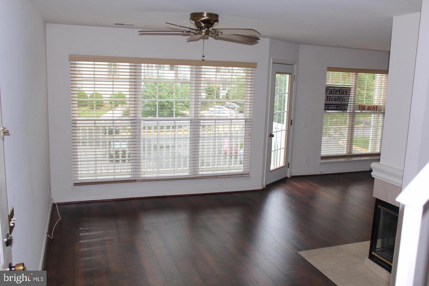 GUNSTON CORNER - Residential Lease