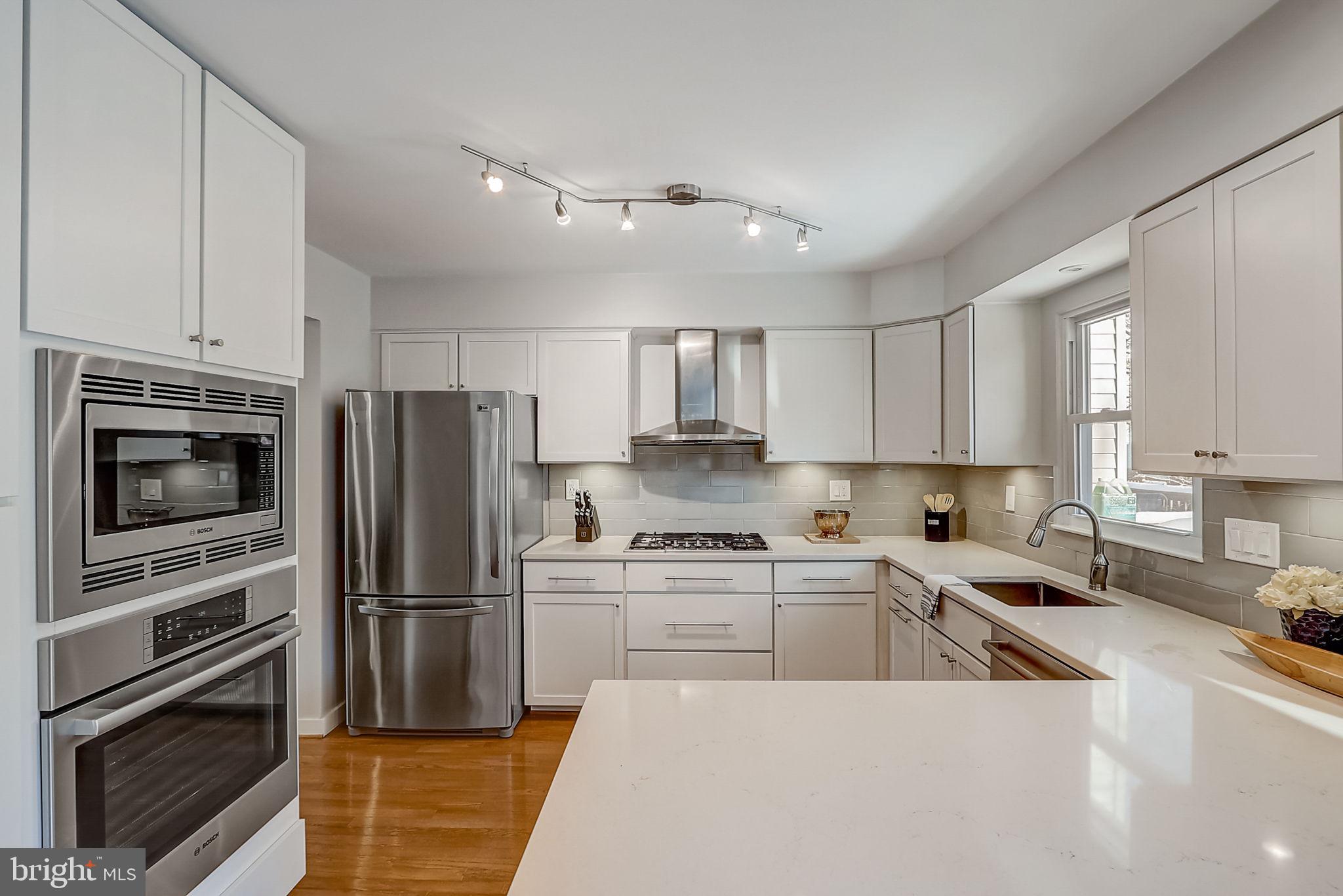 WILDWOOD HILLS - Residential