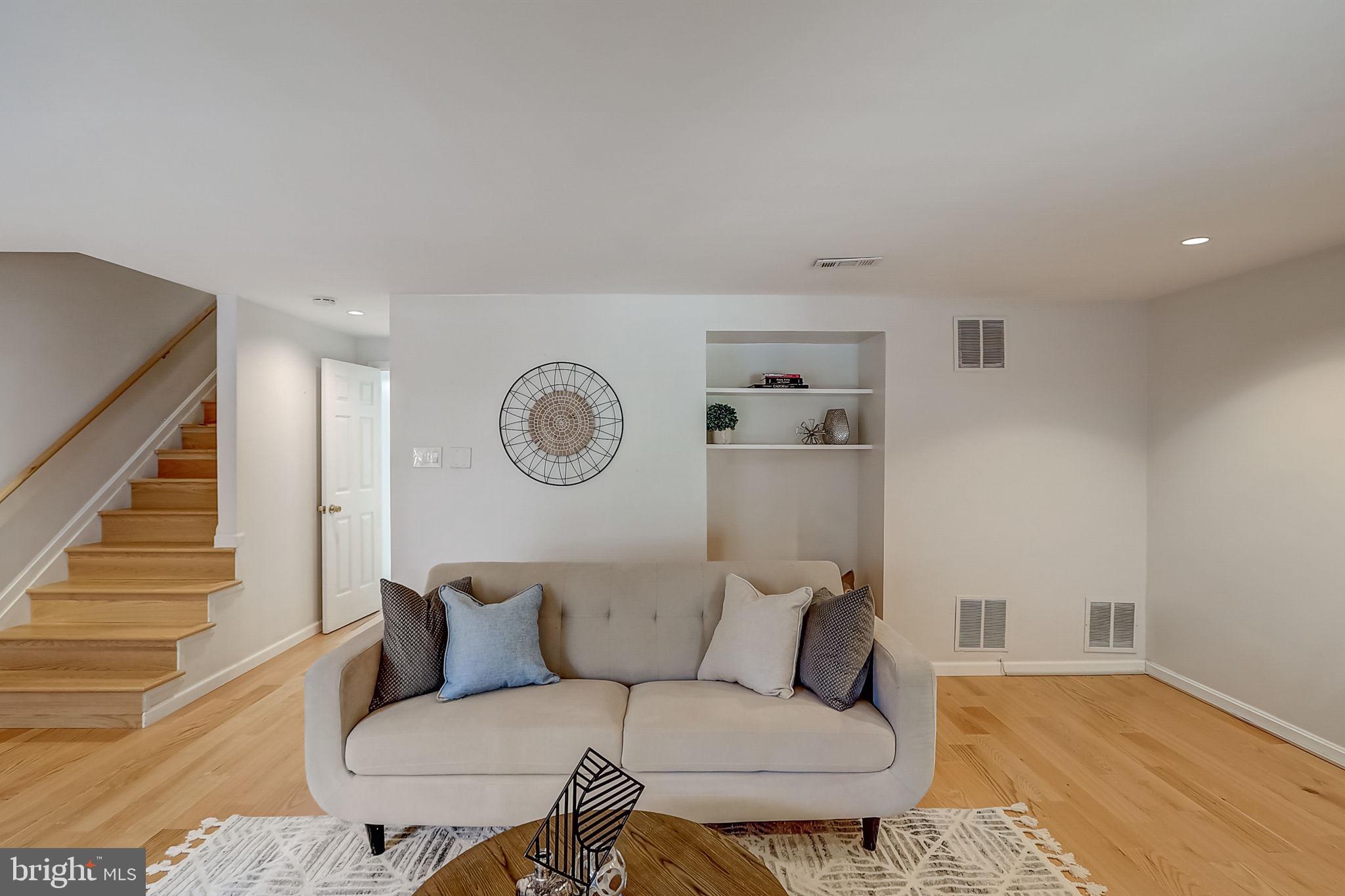 WILDWOOD HILLS - Residential