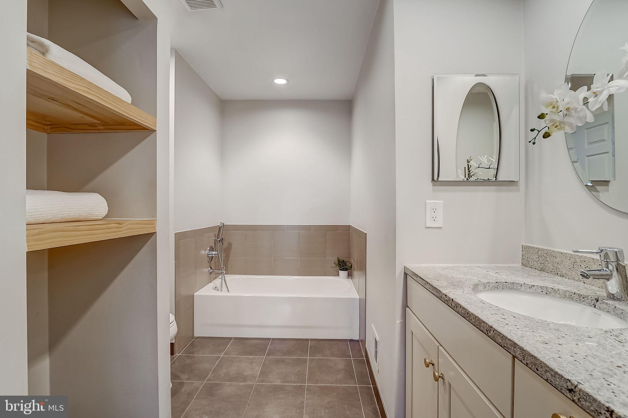 WILDWOOD HILLS - Residential