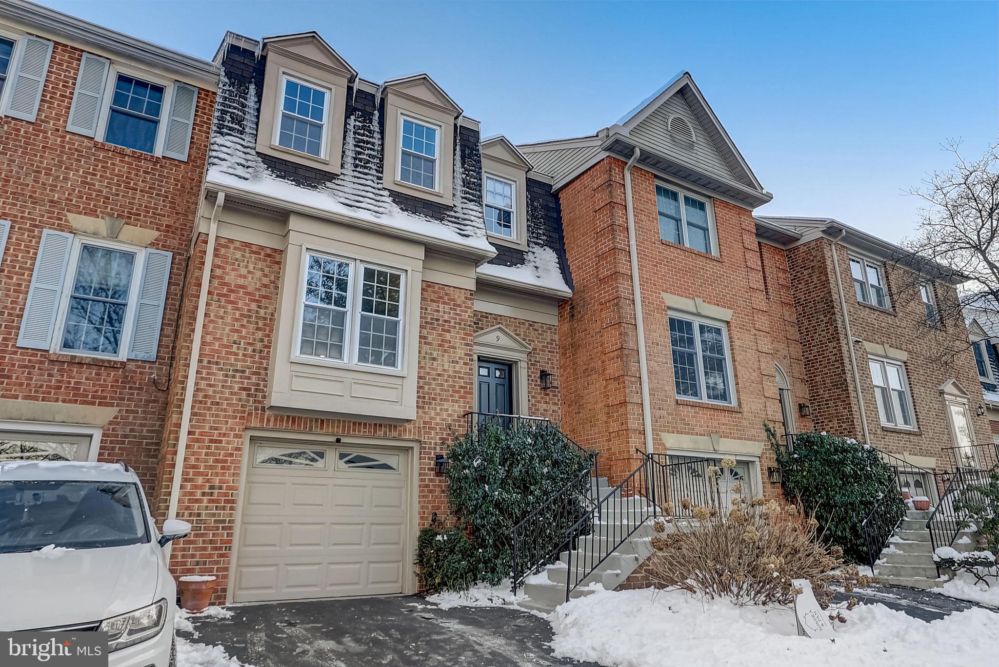 WILDWOOD HILLS - Residential