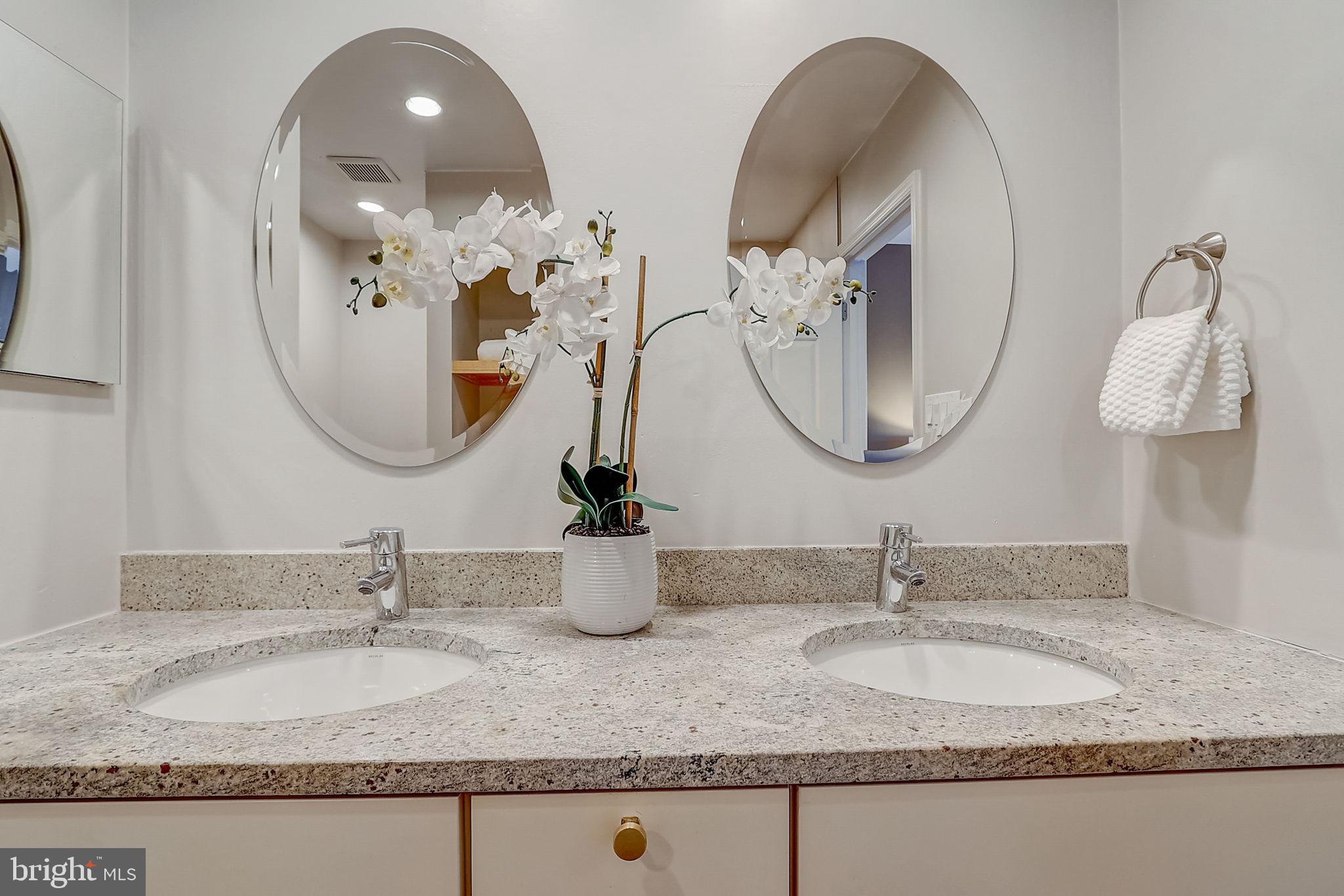 WILDWOOD HILLS - Residential