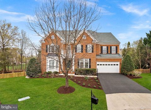 42812 HERITAGE OAK BROADLANDS VA 20148