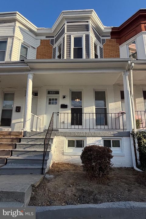 Townhouse For Sale - 715 E 23rd Street<br/> BALTIMORE, MD 21218