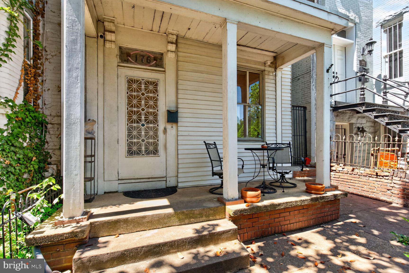 176 NORTH CAROLINA AVENUE SE
