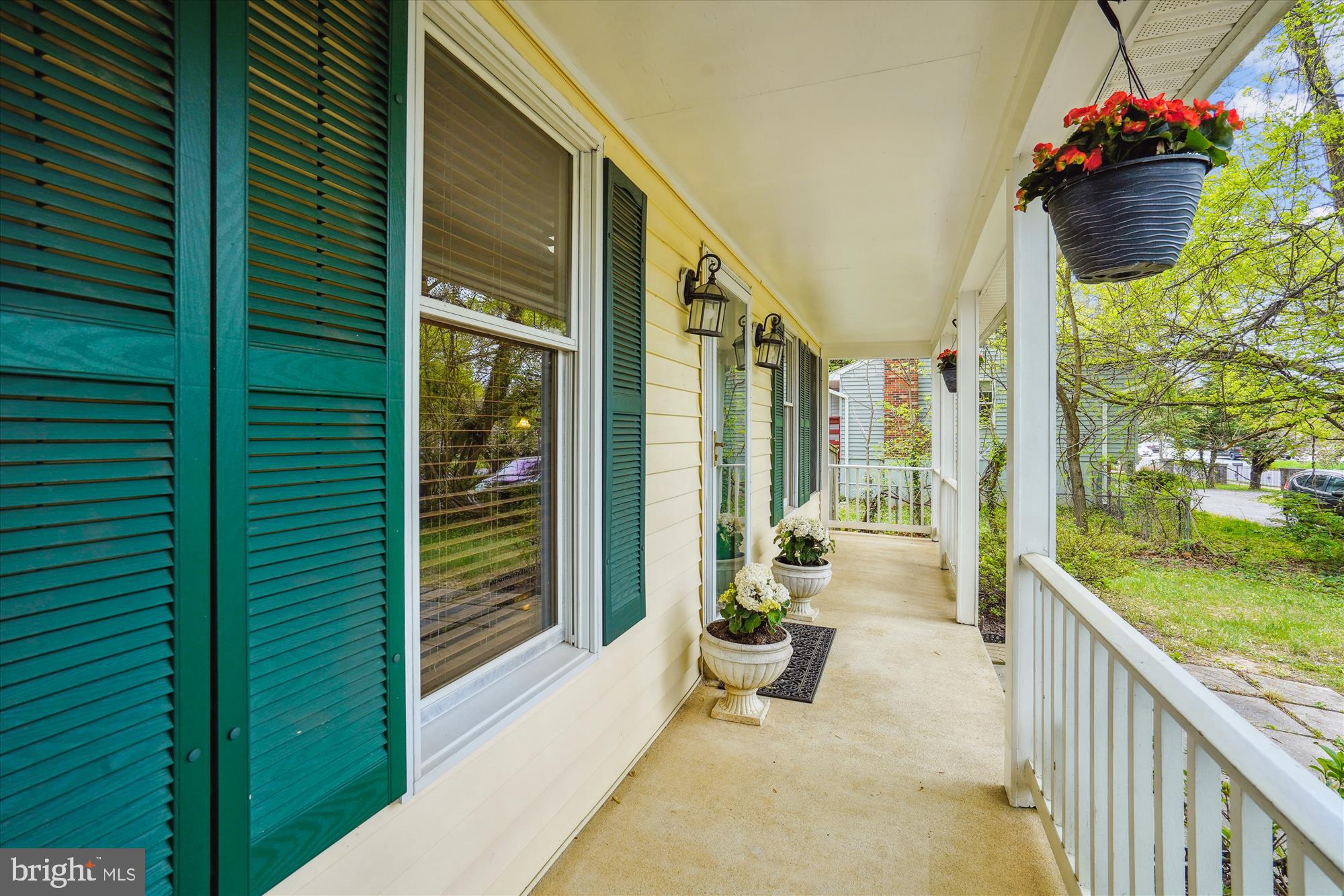 2915 CHAIN BRIDGE ROAD