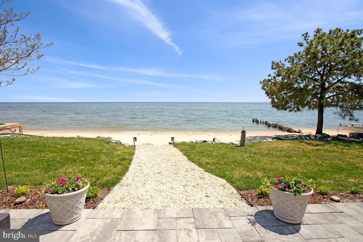 DRUM POINT - Residential