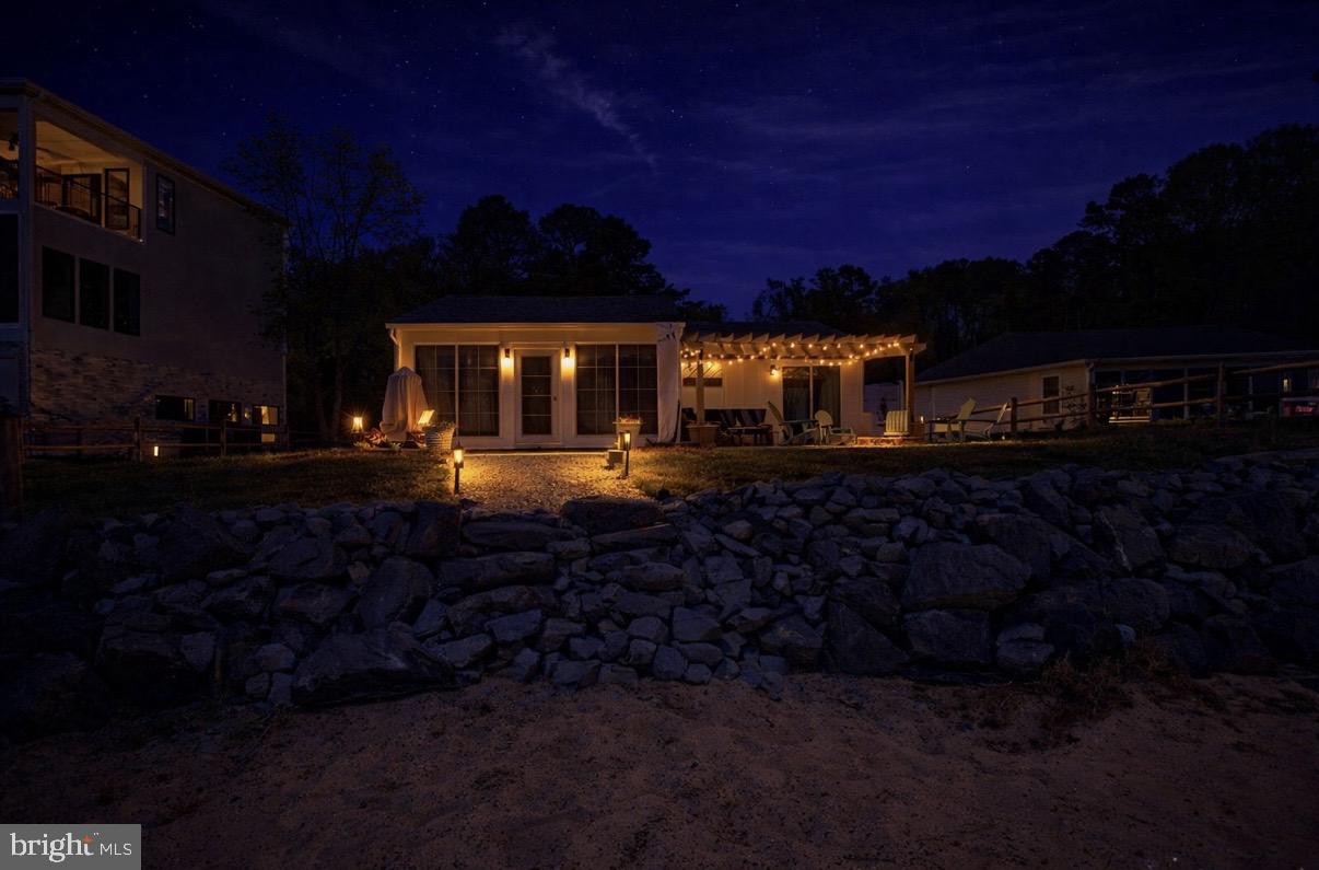 DRUM POINT - Residential