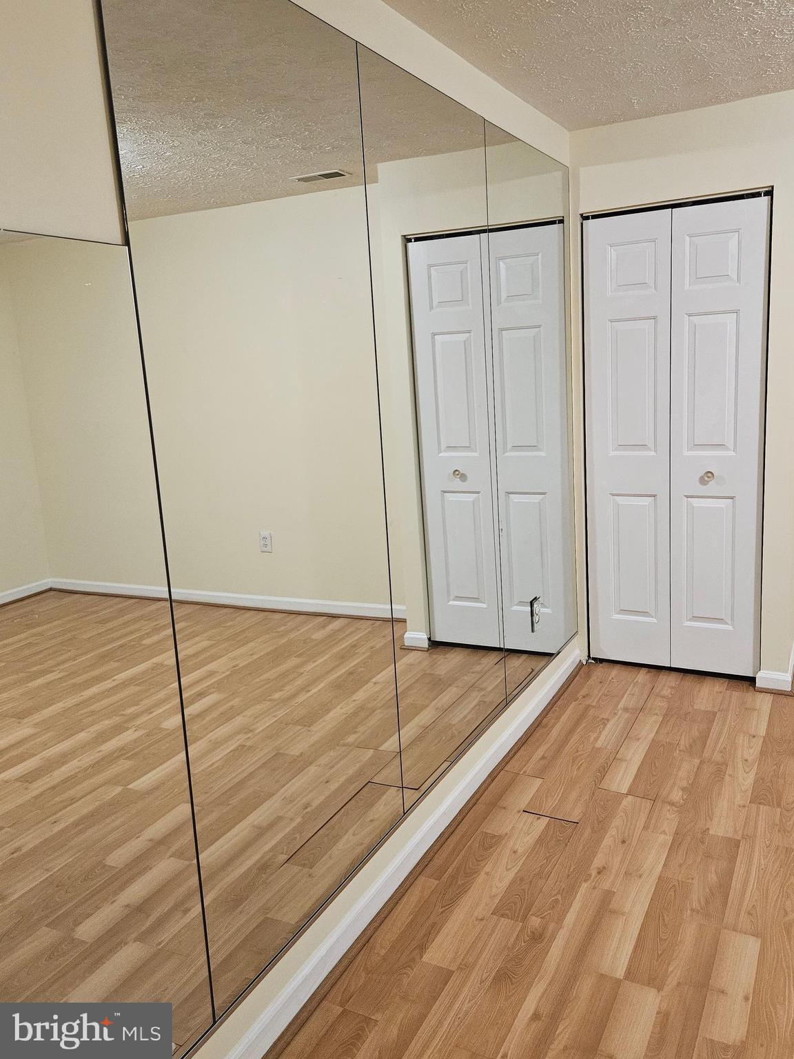 SEVEN OAKS - Residential Lease