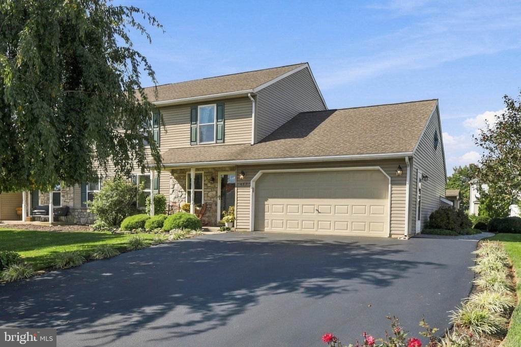 Photo of 487 Daisy Drive, NEW HOLLAND, PA 17557 (MLS # PALA2096916)
