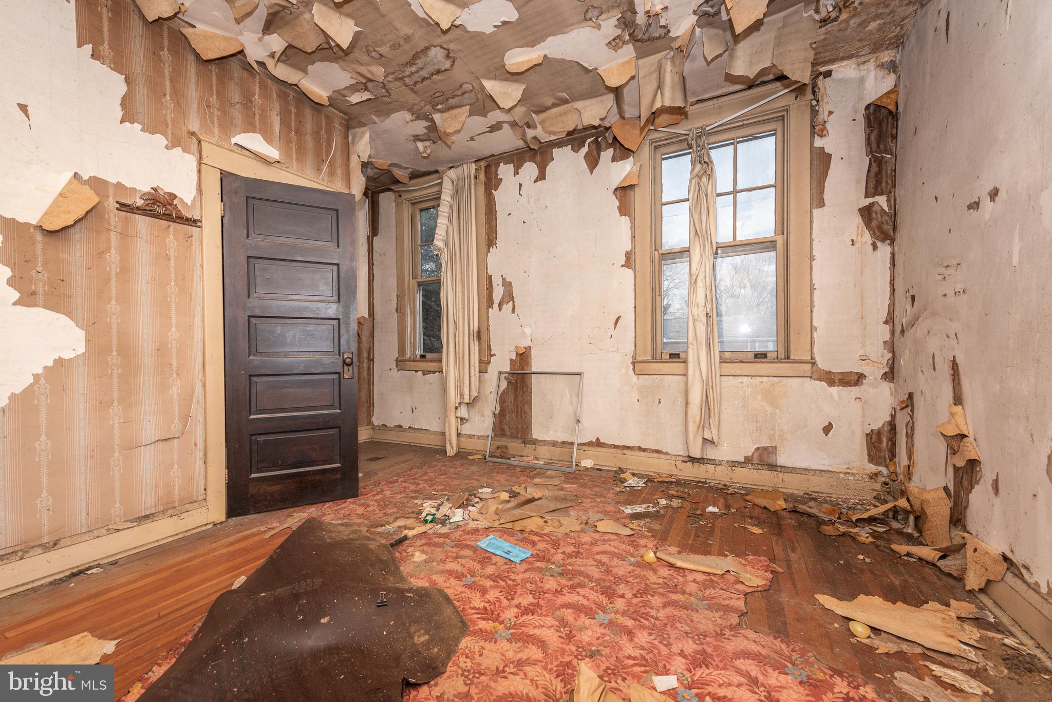 SAINT JOSEPHS - Residential