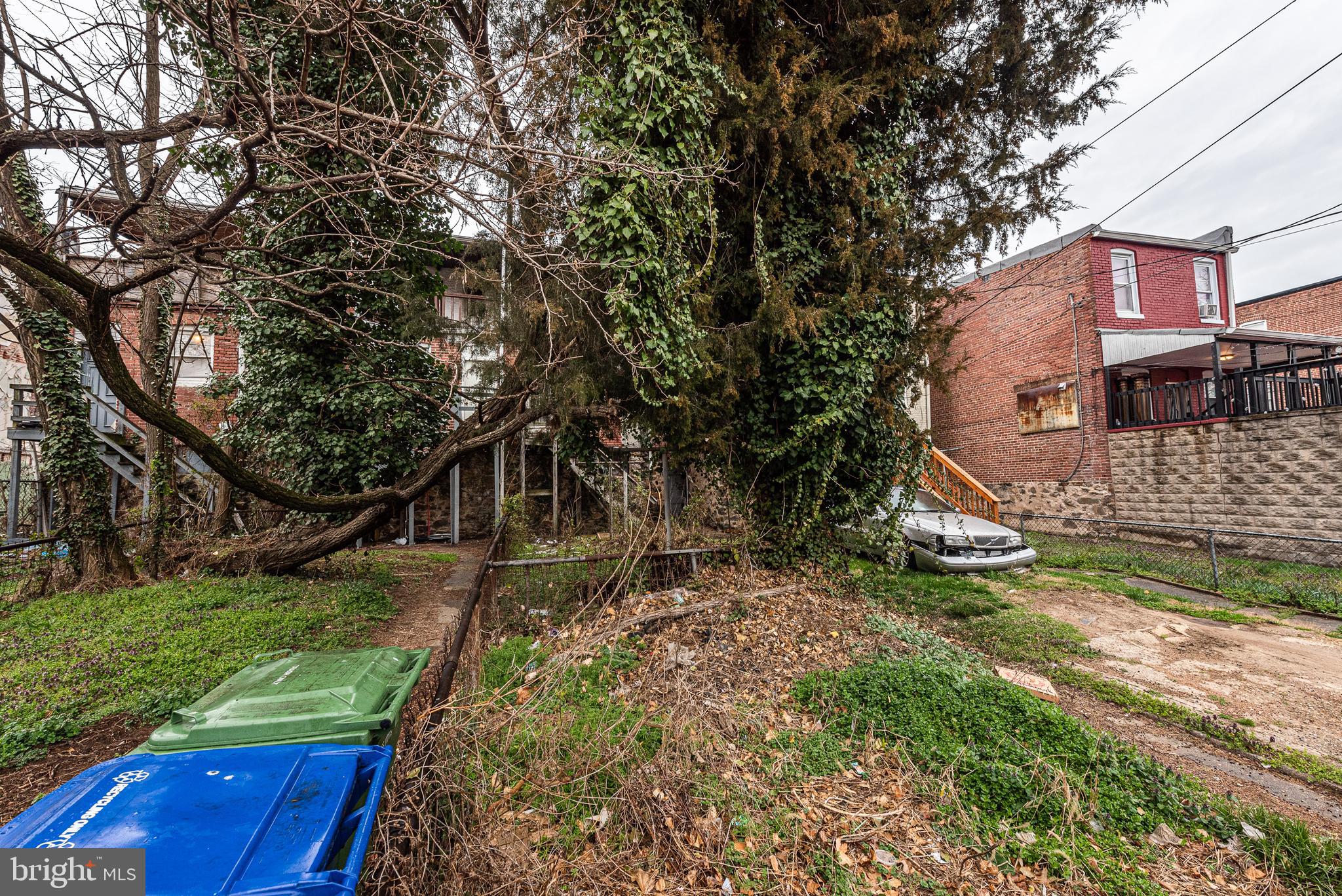 SAINT JOSEPHS - Residential