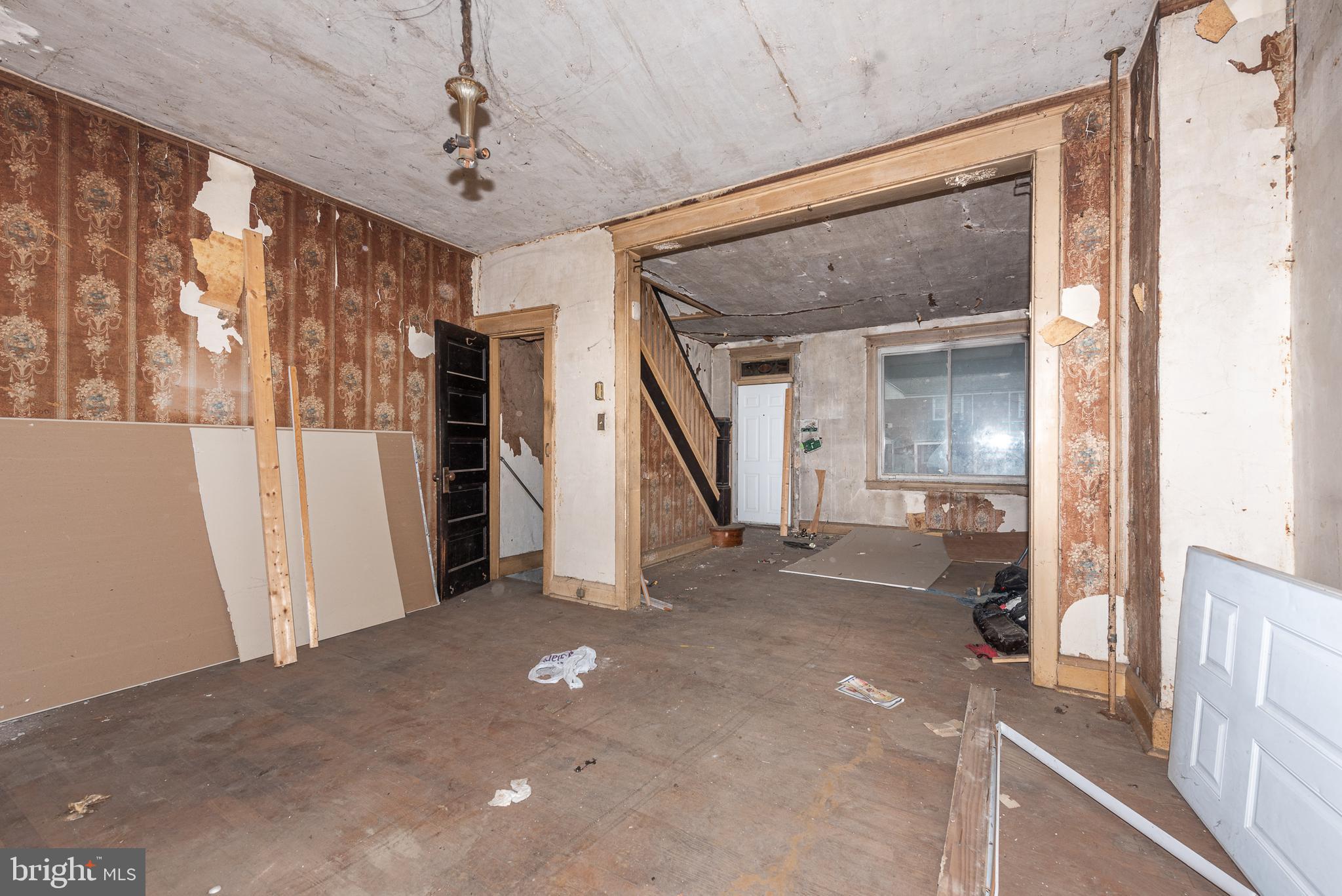 SAINT JOSEPHS - Residential