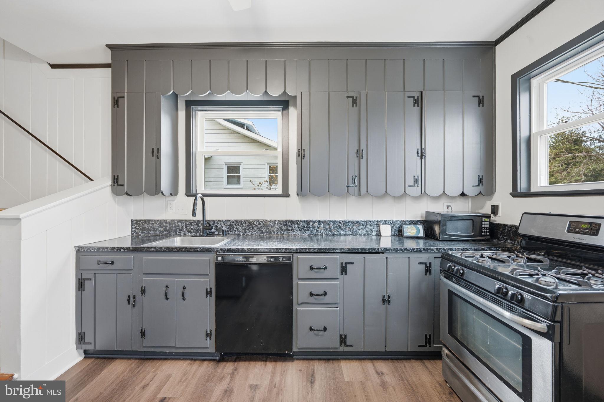 HANLON - Residential