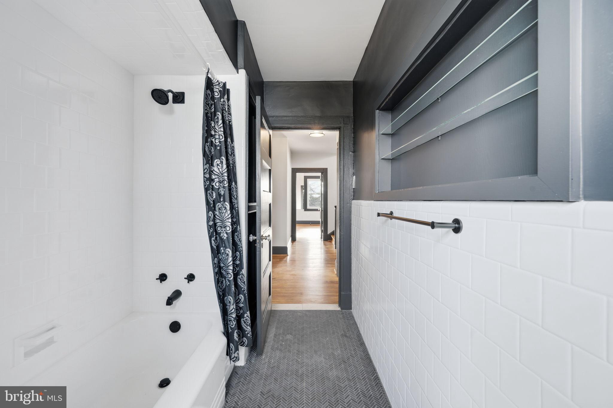 HANLON - Residential