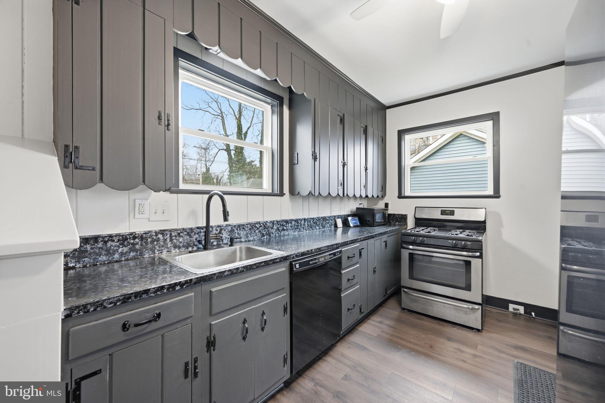 HANLON - Residential