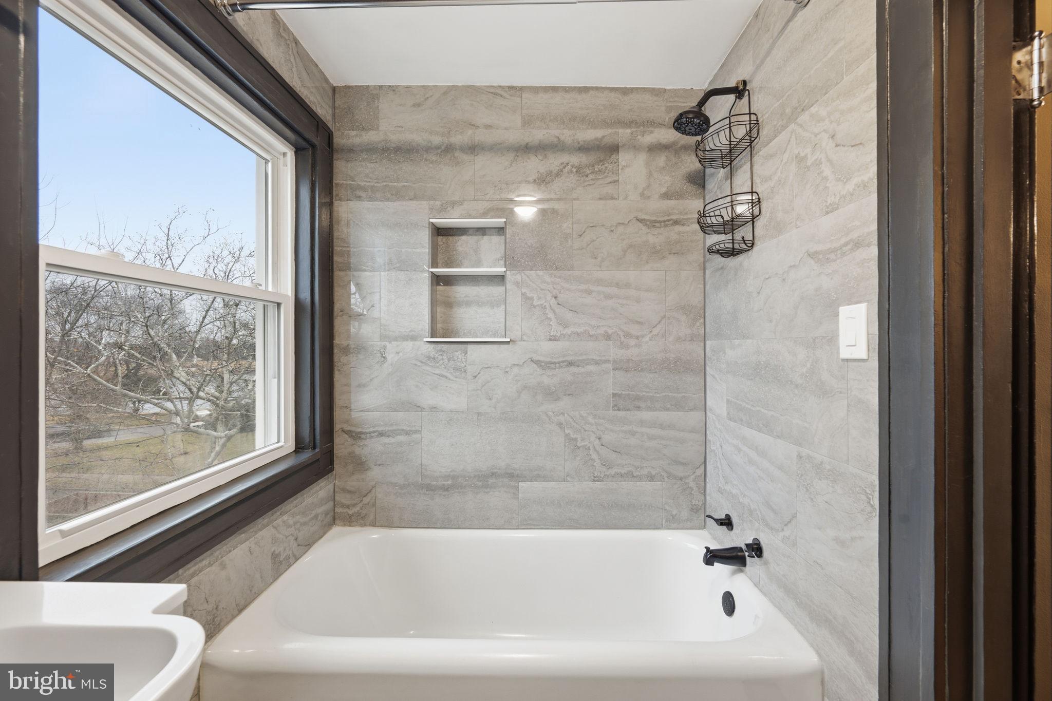 HANLON - Residential