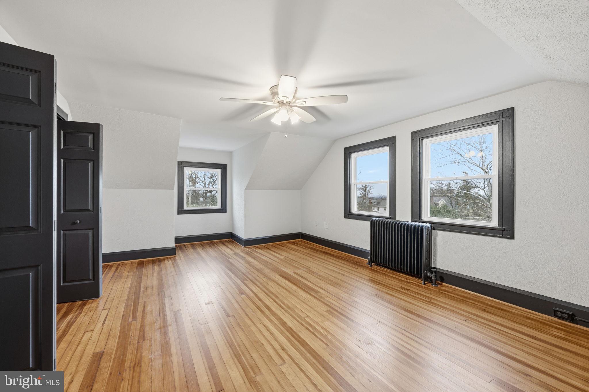 HANLON - Residential