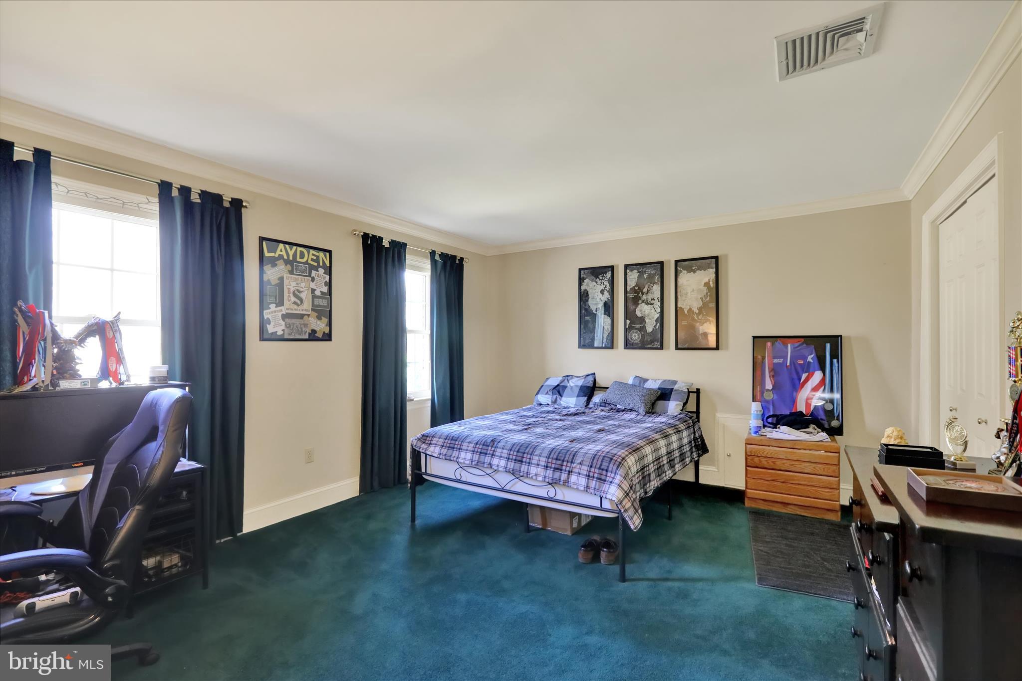 BIRDLAND - Residential