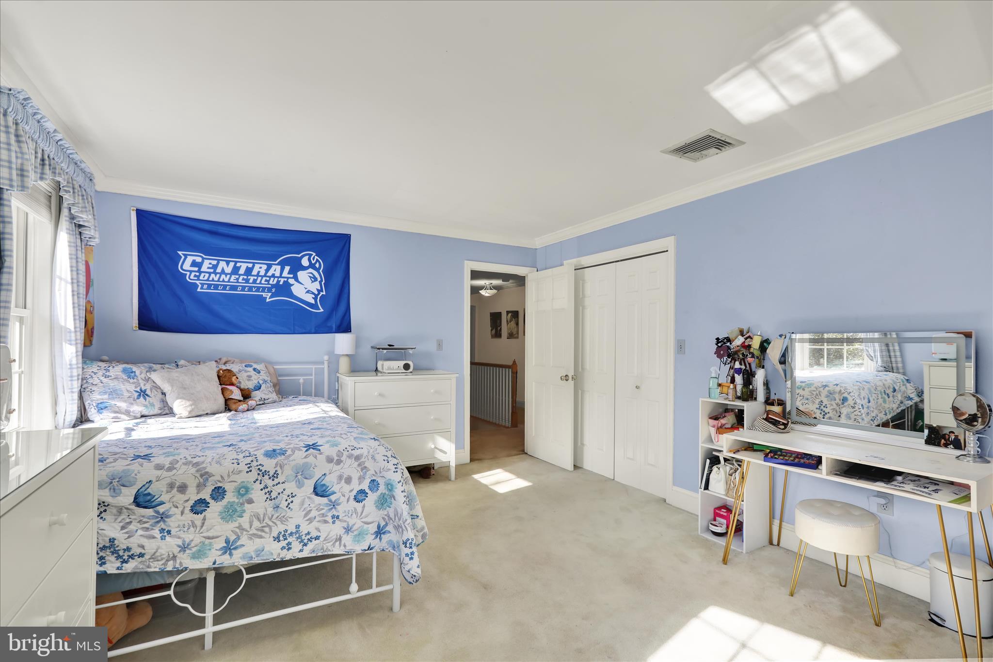 BIRDLAND - Residential