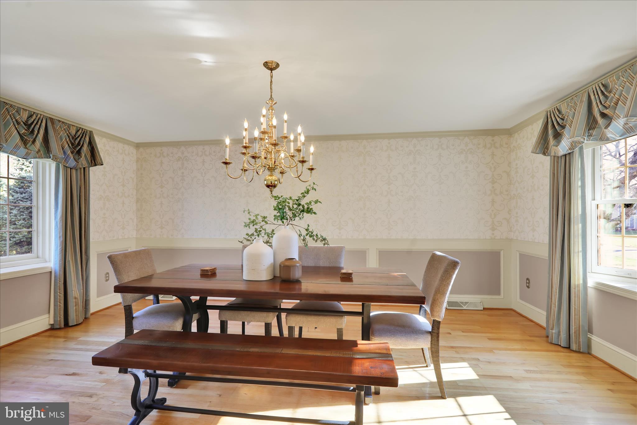 BIRDLAND - Residential