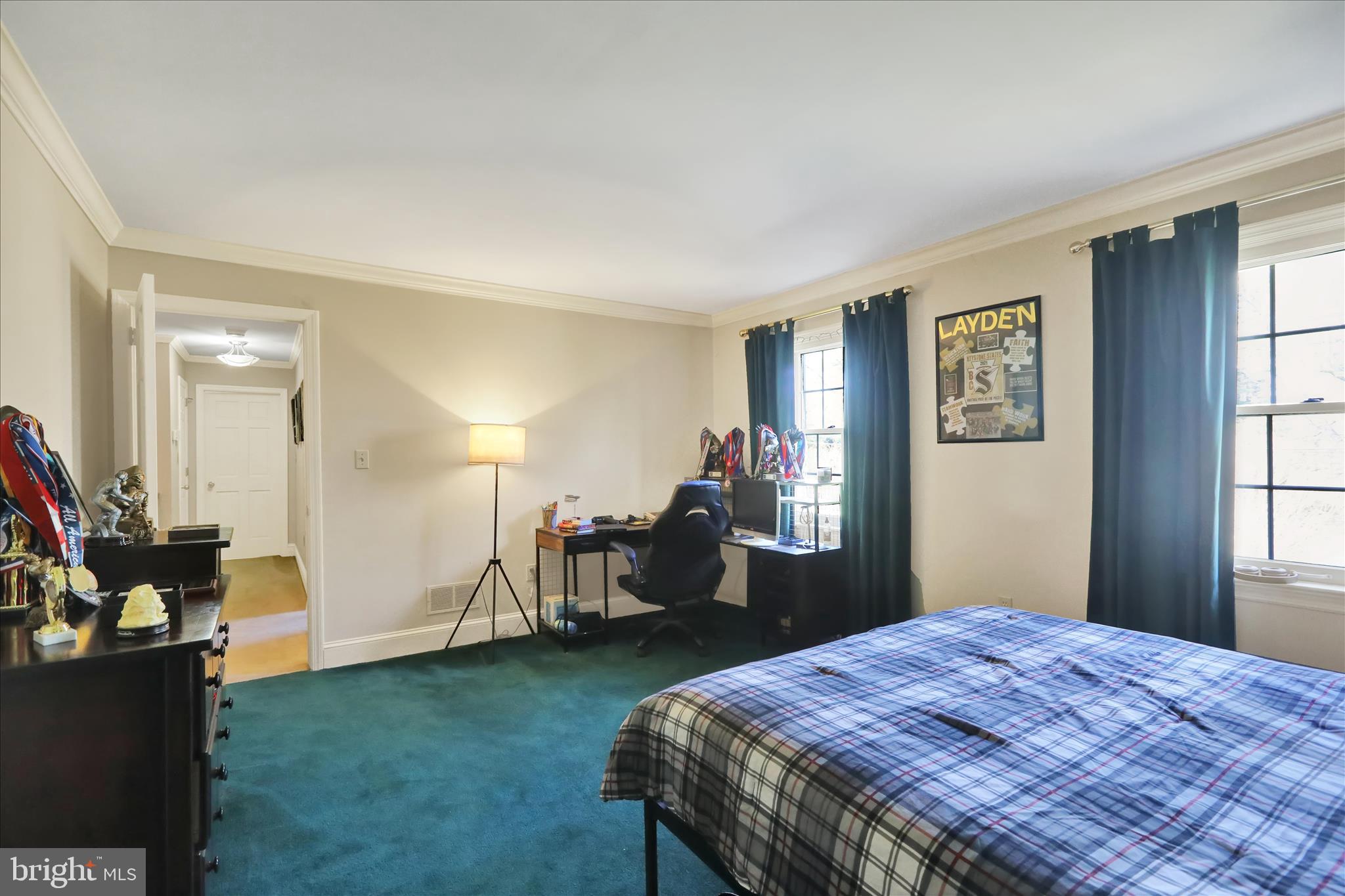 BIRDLAND - Residential