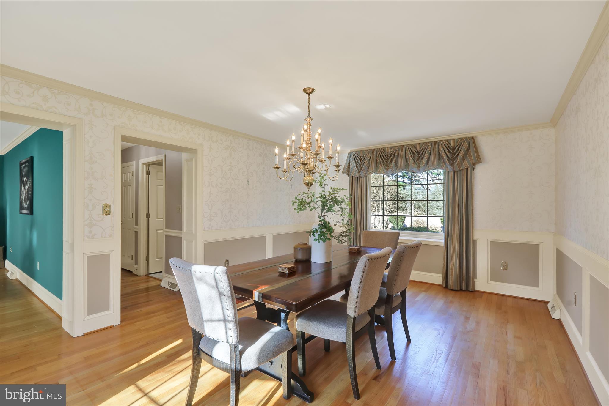 BIRDLAND - Residential