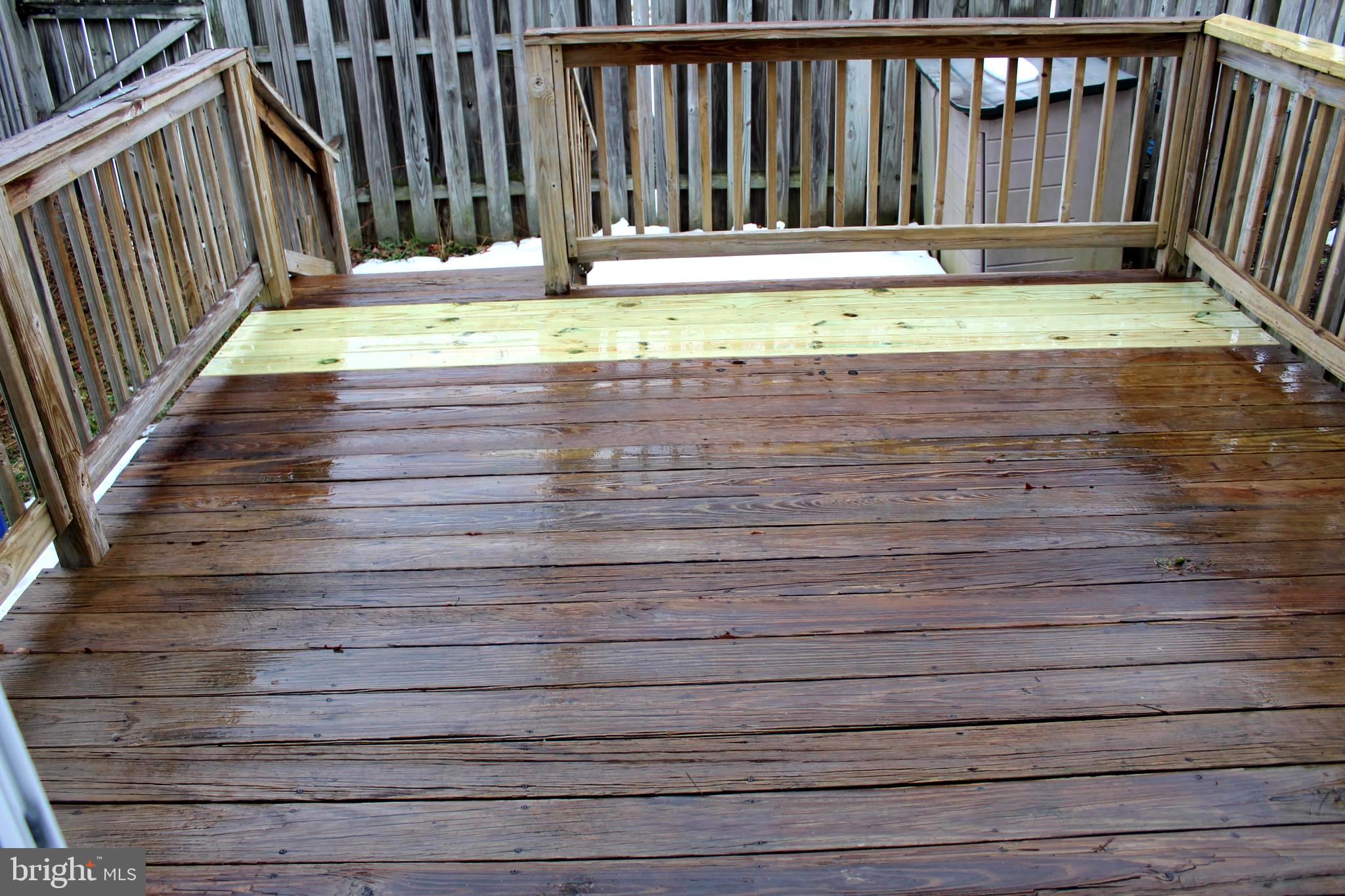 ROBIN MEADOWS - Residential