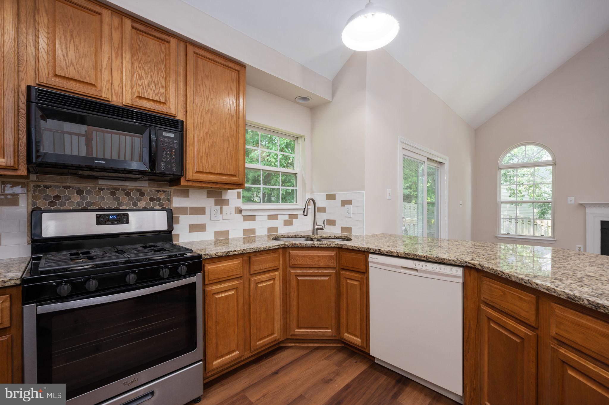 DALE CITY - Residential