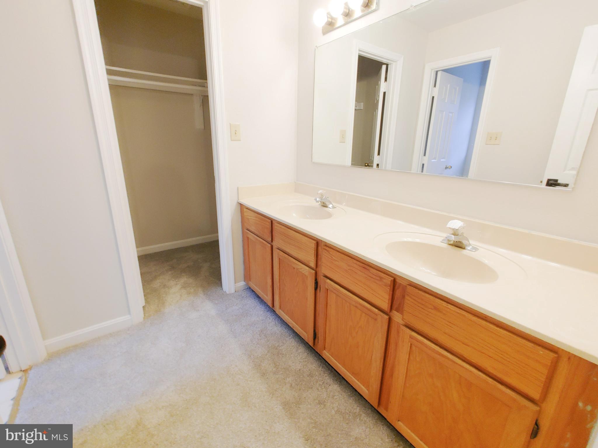 WHITE SANDS - Residential