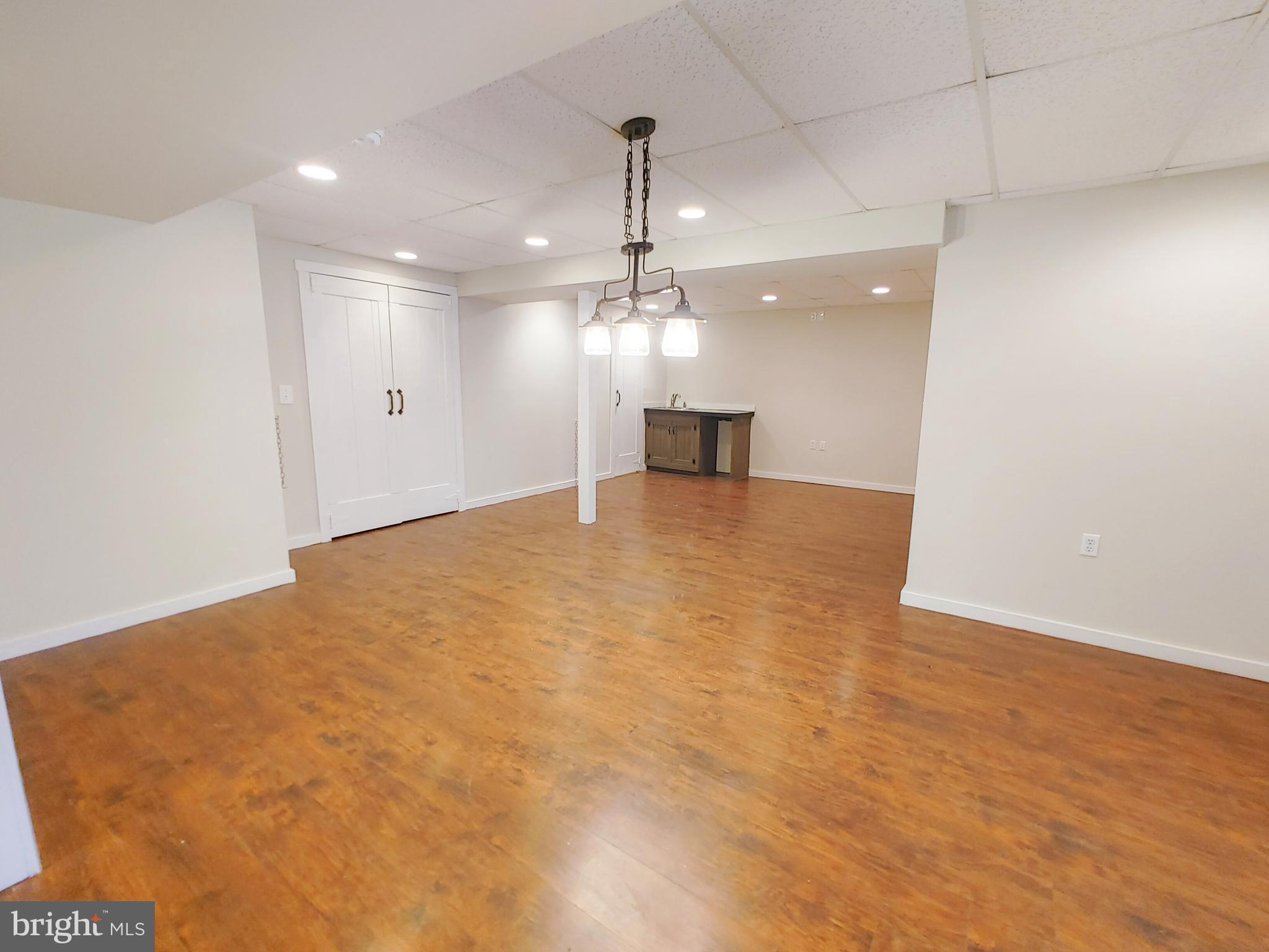 WHITE SANDS - Residential