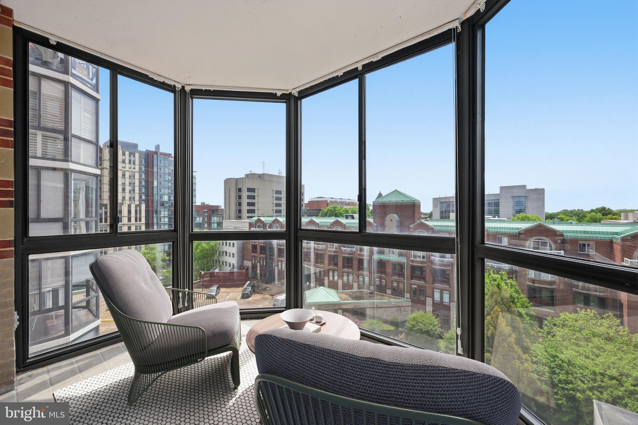 THE VICTORIA - Residential