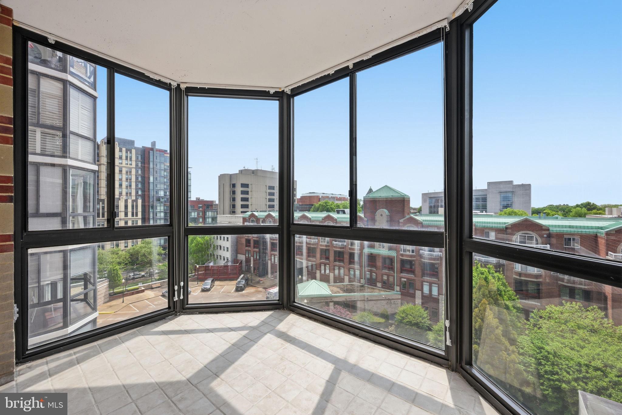 THE VICTORIA - Residential