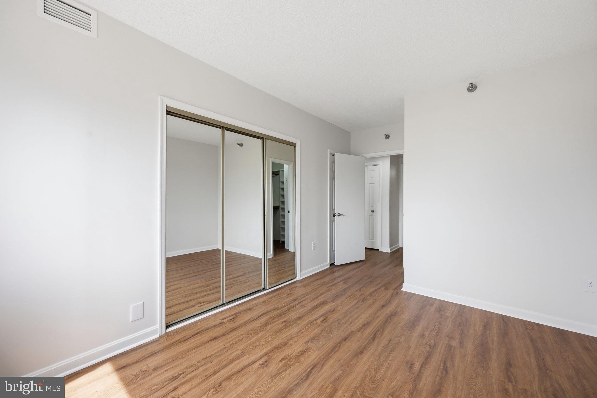 THE VICTORIA - Residential