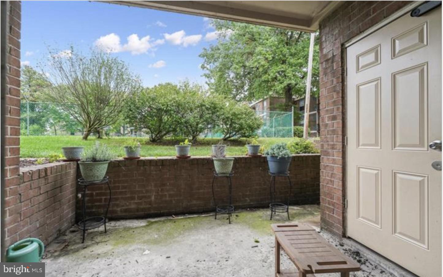 MARLOW TOWERS CONDOMINIUMS - Residential