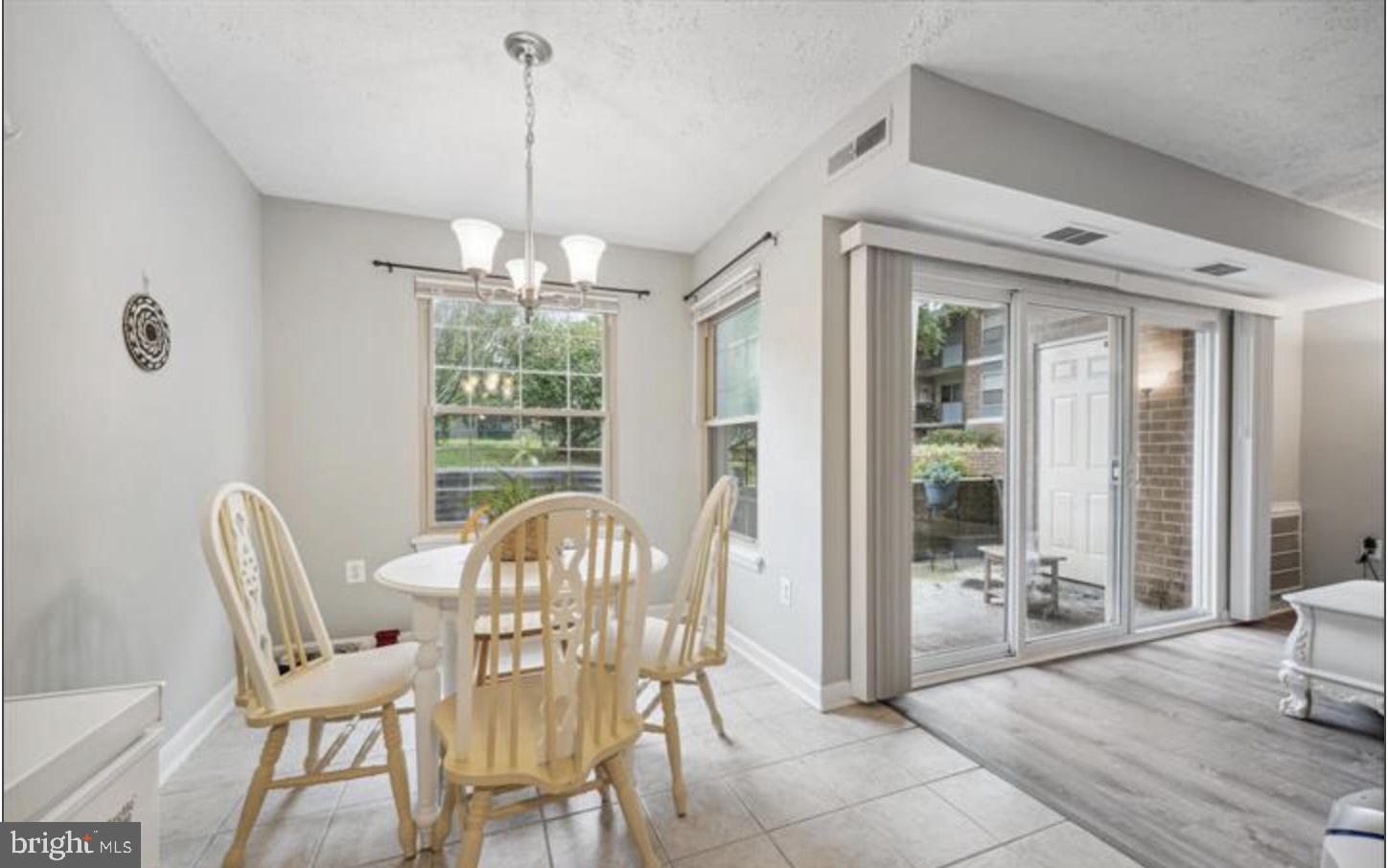 MARLOW TOWERS CONDOMINIUMS - Residential