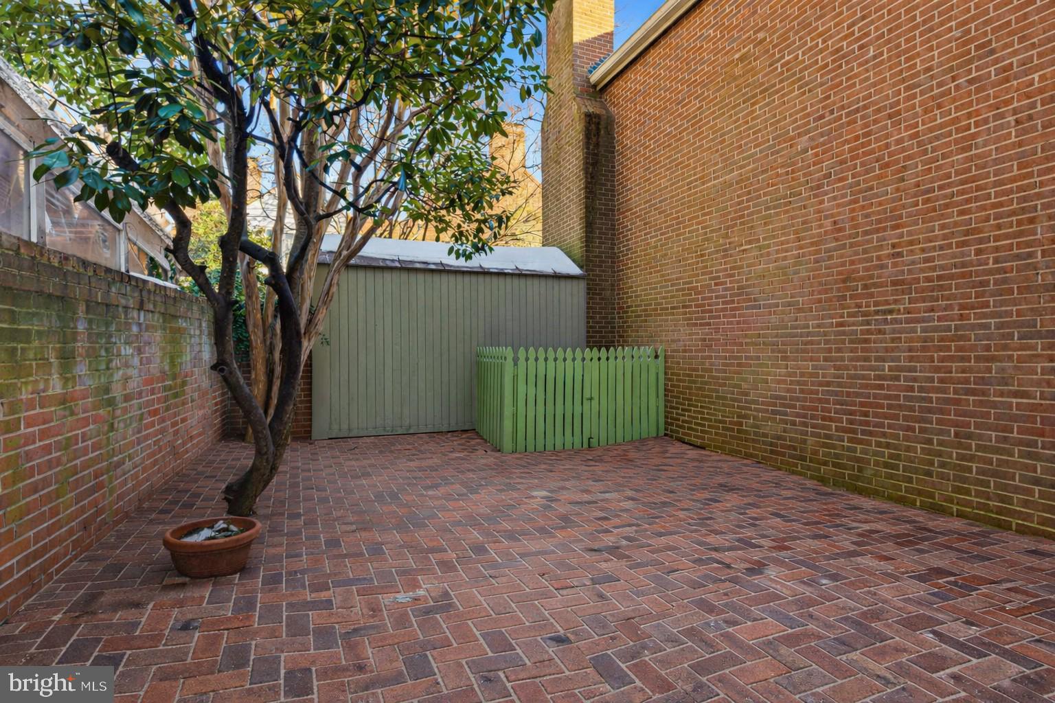 OLD TOWN - Residential